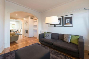 GuestReady - House with Terrace near DLuís Bridge